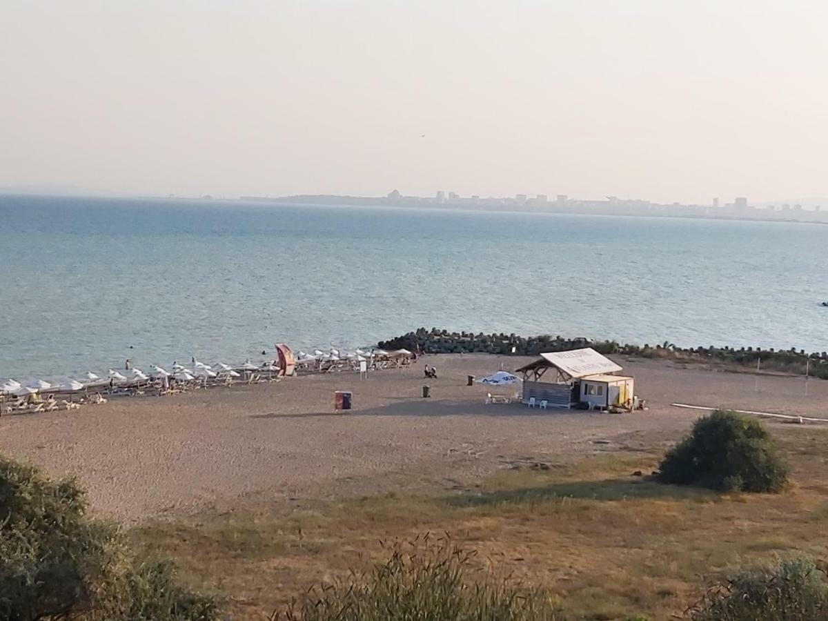 Clara Sea View Lägenhet Burgas Exteriör bild